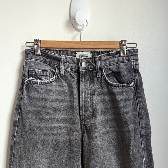 ZARA Dark Grey Boyfriend Fit Raw Hems High Rise Casual Button Fly Jeans Size 24 - Picture 4 of 12